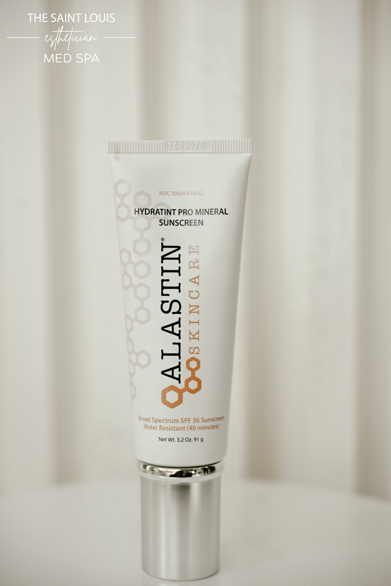 Alastin HydraTint Pro Mineral Broad Spectrum Sunscreen SPF36