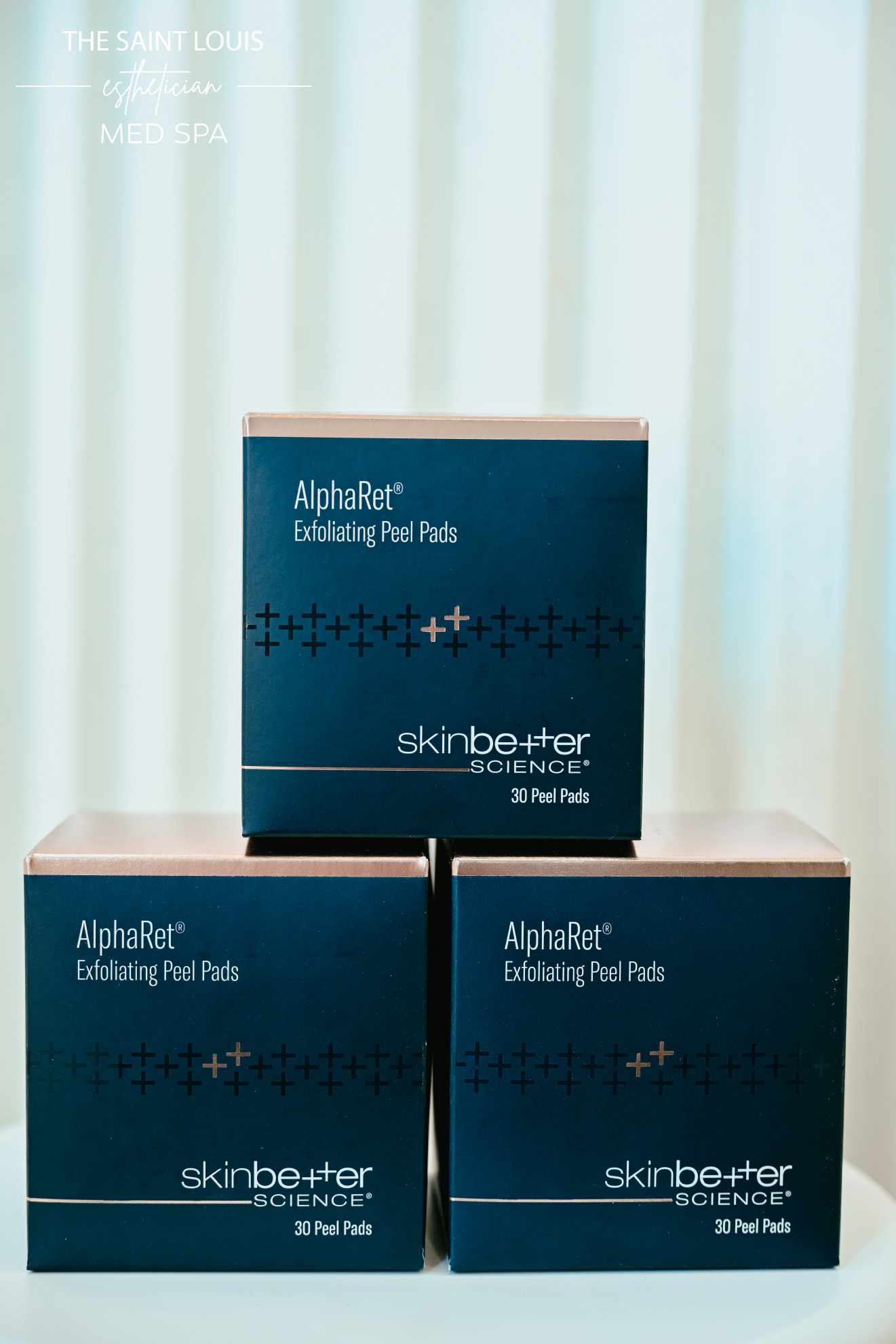 SkinBetter Science AlphaRet Exfoliating Peel Pads (30 Peel Pads)